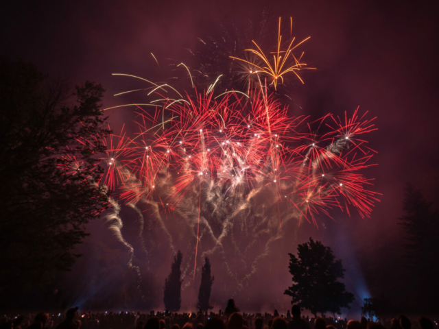 Feu artifice 14 juillet - Lons le Saunier-2021-Webec